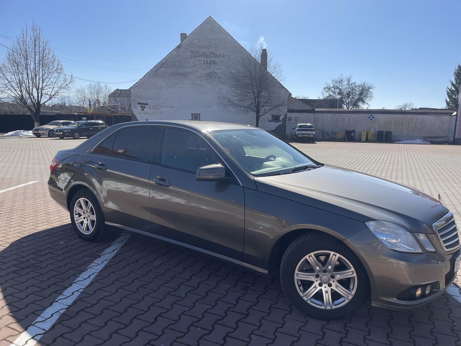 Mercedes E class e200 w212