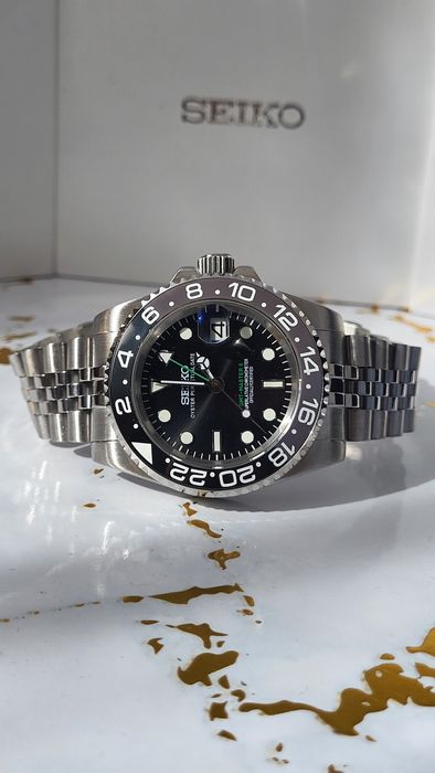 Seiko GMT Bruce Wayne