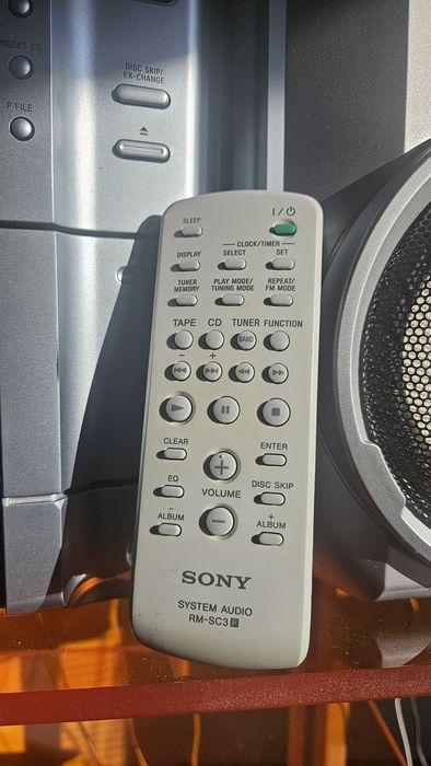 Combina,mini HiFi system Sony+telecomanda