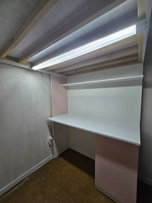 Детский уголок с кроватью