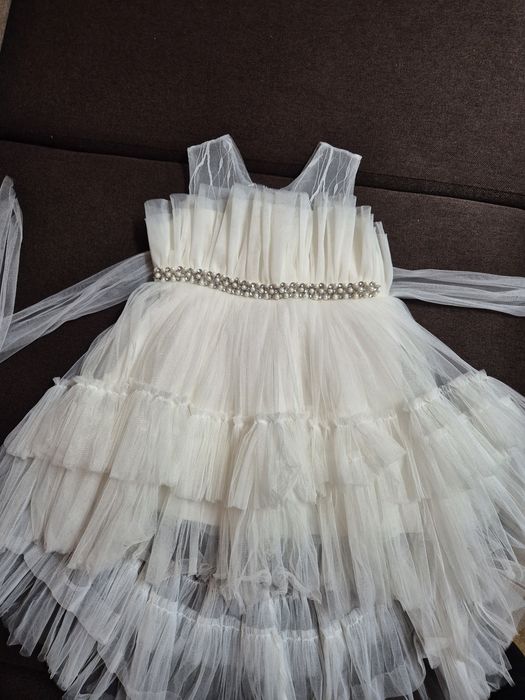 Rochiță alba 4ani/6ani