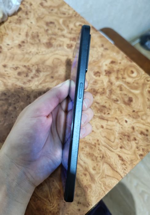 Продам смартфон OPPO Reno 7
