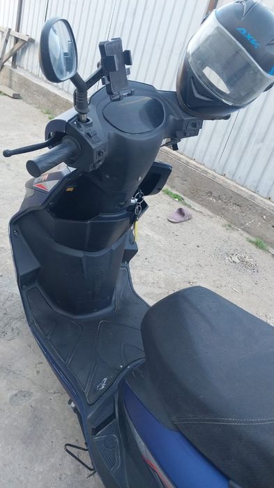 Продам скутер с документами