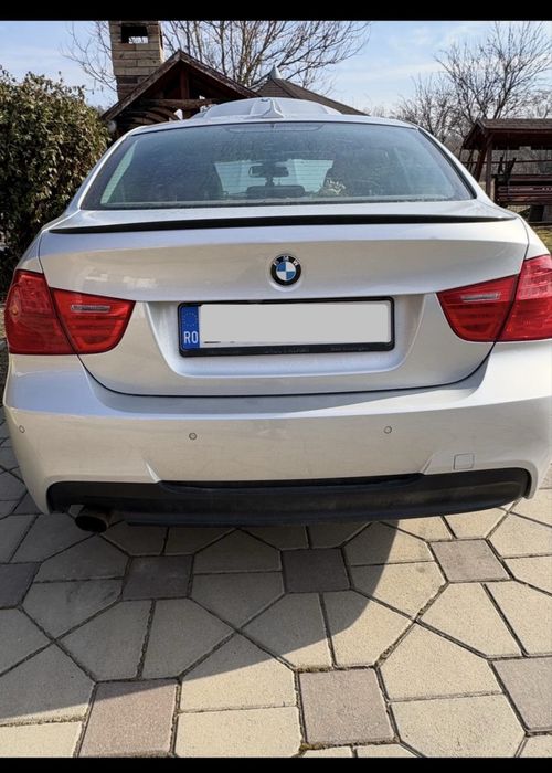 BMW 320i E90 Facelift