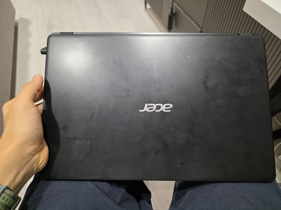 Продам ноутбук Aser aspire 3