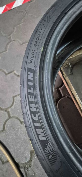anvelope Michelin,Bridgestone 245/35/19