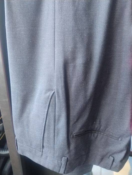 Costum elegant pentru bărbați