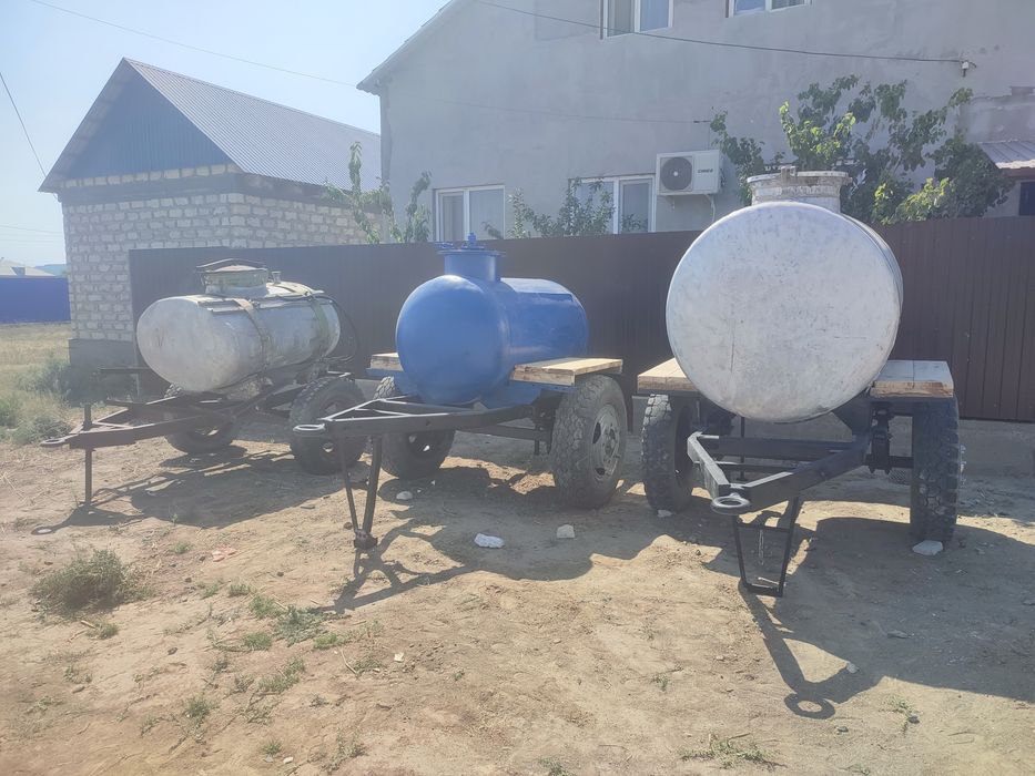 Прицеп бочка 1тонна