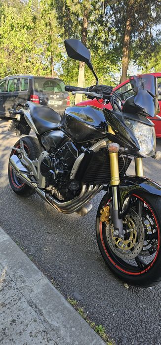 Honda Hornet Pc41 2007 + topcase Givi si parbriz