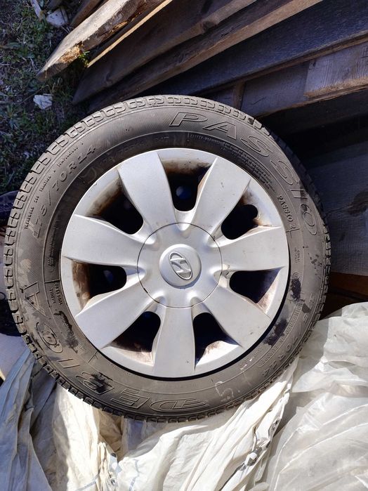 Set Roti jante auto cauciucuri 225 60 R17 hyundai originale