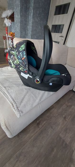 Намалено! Столче за кола chipolino 0-36