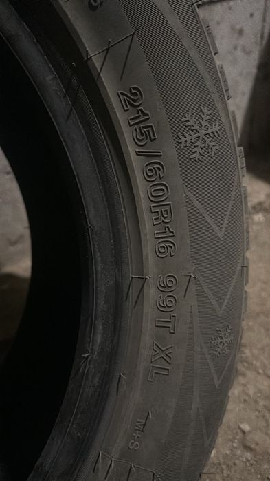 215/60 R16 в отличном состоянии