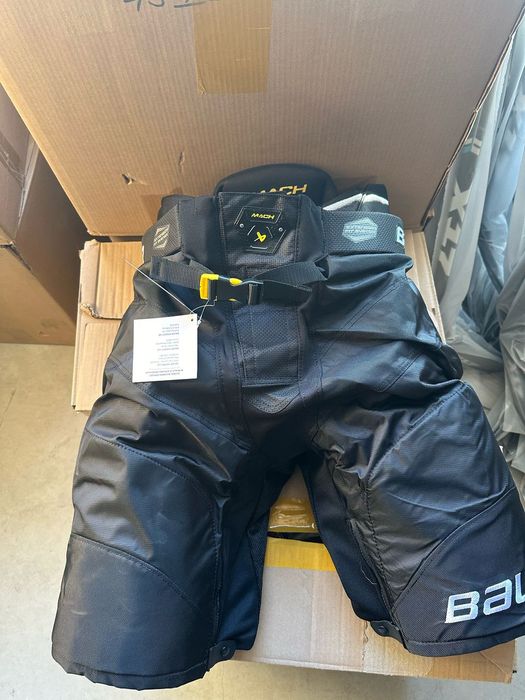 Продам трусы-шорты хоккейные