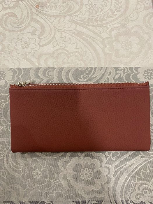 Нови дамски портмонета