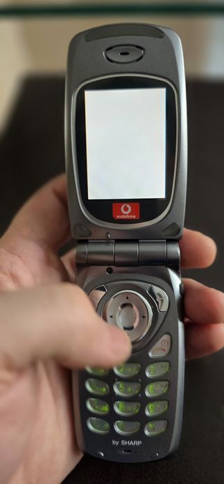 Telefon Colectie: Sharp GX10
An lansare: 2003

Aspect: 9/10

Functional: 10/10

Liber de retea

Vine insotit de baterie originala

Nu dețin i