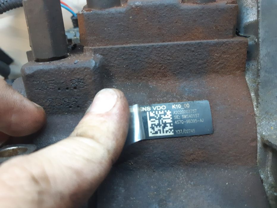 Pompa înaltă presiune Peugeot Citroen range Rover jaguar 2.7hdi 400lei