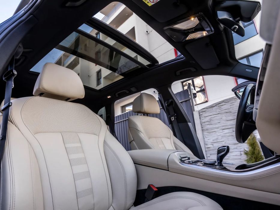BMW X5 // xDrive // Plug-in Hybrid // Automată // 2021 // 394 cp //