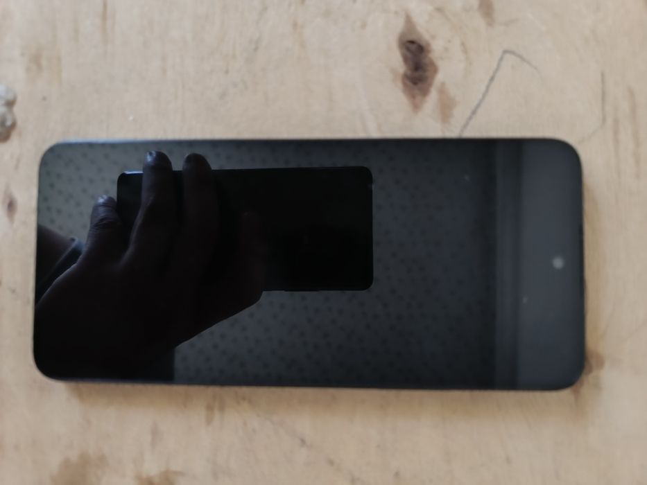 Redmi 12 продам срочно