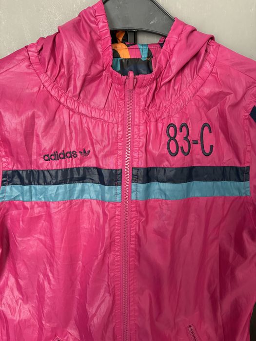 Яке-ветровка adidas