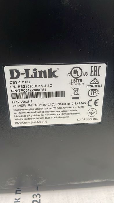Комутатор D link на 100 мгбит