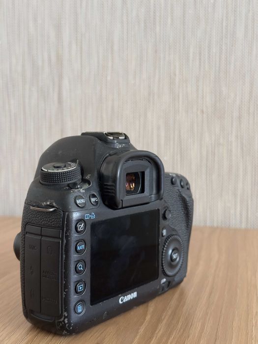 Canon EOS 5D Mark III