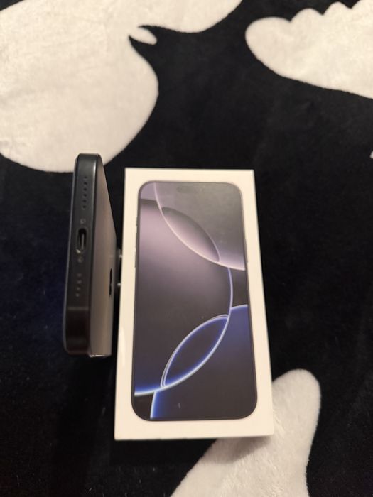 iPhone 16 Pro Max 512gb Titanium Black