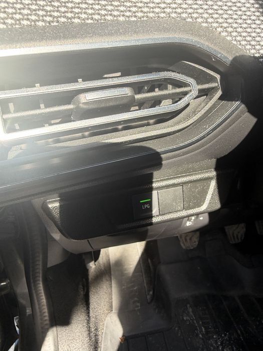 Dacia Logan 2022 GPL FABRICA 60.000 KM usor avariate / avariat / lovit / lovite