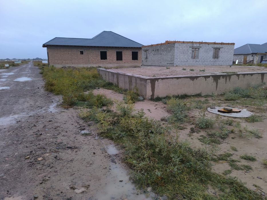 Участок,с фундаментом 10*13