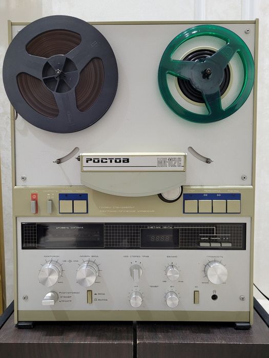 Катушечный магнитофон Ростов МК-112С, 1991 год.