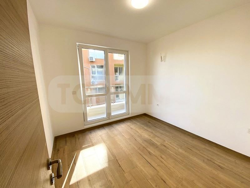 Продава се Двустаен апартамент в Варна, м-т Пчелина - 57 кв.м за 1665 €/кв.м - Снимка #9