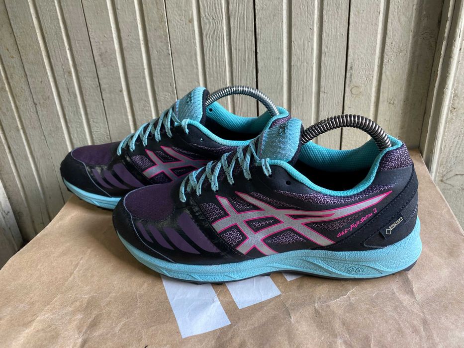 ''ASICS Gel FujiSetsu 2 Gore-Tex''оригинални маратонки 40.5 номер