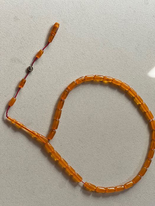 Четки тасбехи, из настоящего янтаря . В подарочной шкатулке .