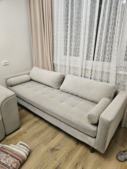 Диван прямой, нераскладной, б/у.