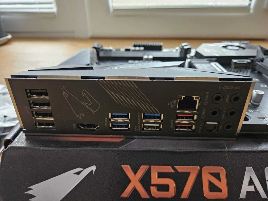 Дънна платка Gigabyte X570 AORUS ELITE AM4