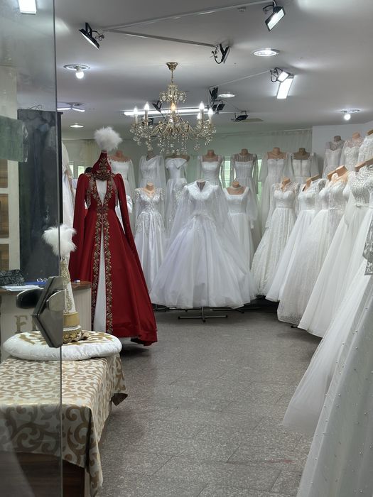 Свадебные платья