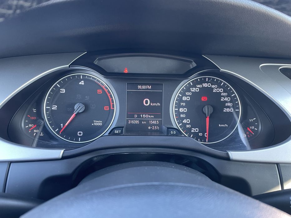 AUDI A4 B8  AVANT 2011 2.0 TDI EURO 5