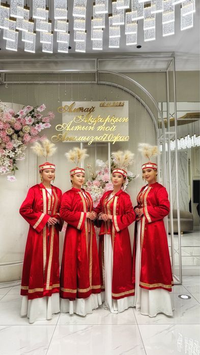 Бишілер ансамблі, Танцевальный ансамбль