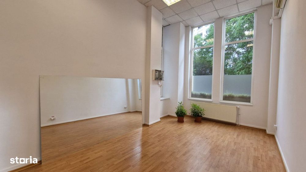 De inchiriat spatiu comercial central