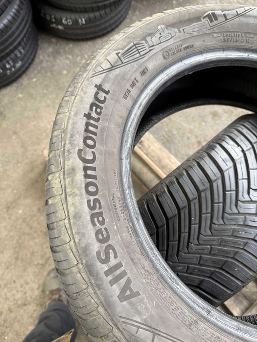 2x Anvelope All Season 235/55 r17 M+S - Continental AllSeasonContact