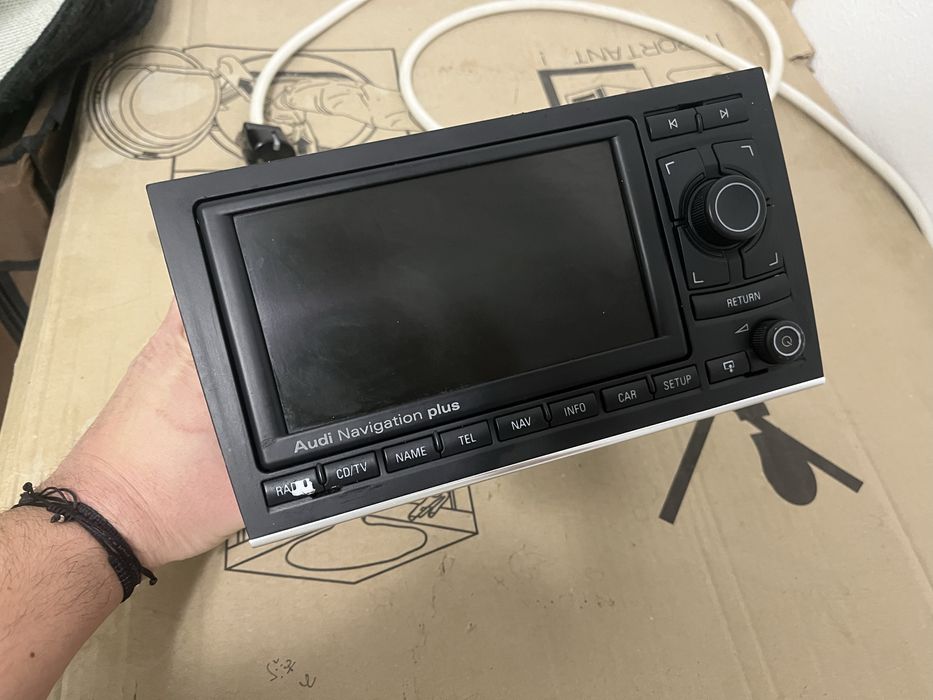 Оригинална навигация RNS-E, Audi A4 B7