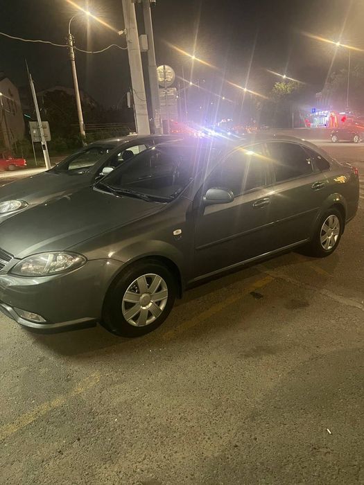 Chevrolet Jentra