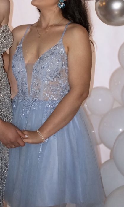 Нежна официална дамска рокля размер М