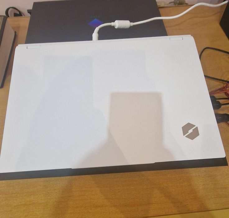 Продается ноутбук