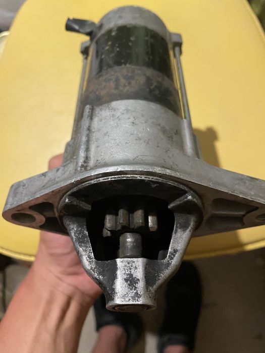 Стартер за Тойота корола 2004