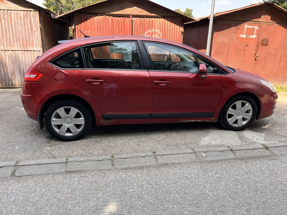 Masina. Citroen  C4