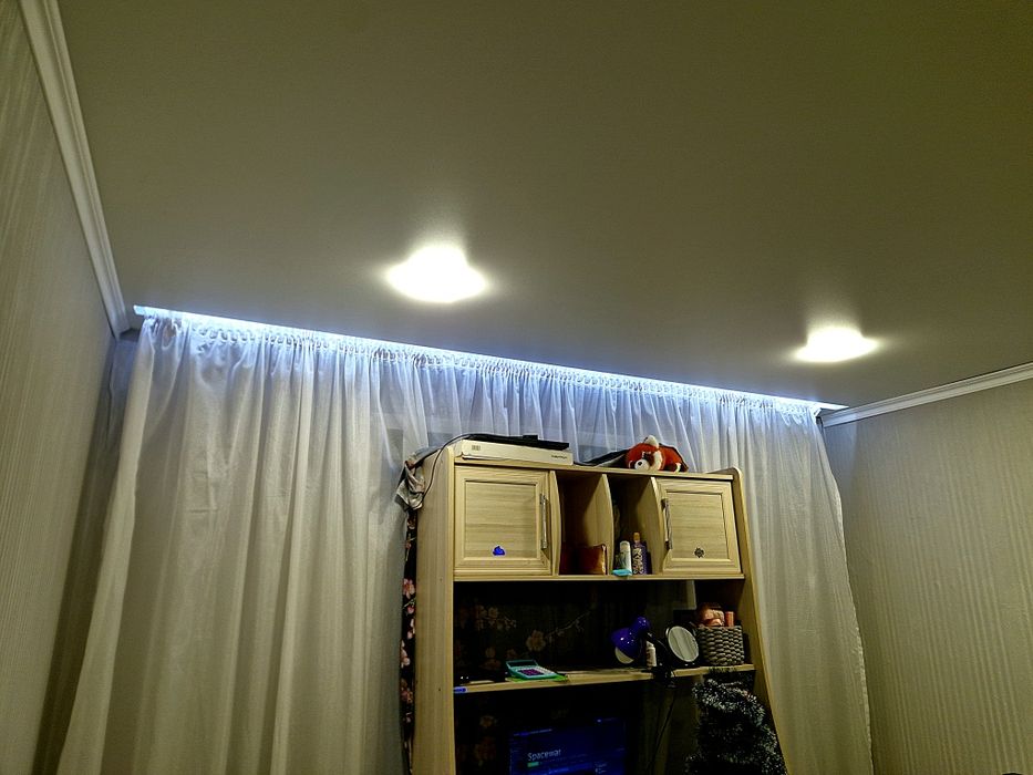 Натяжные потолки