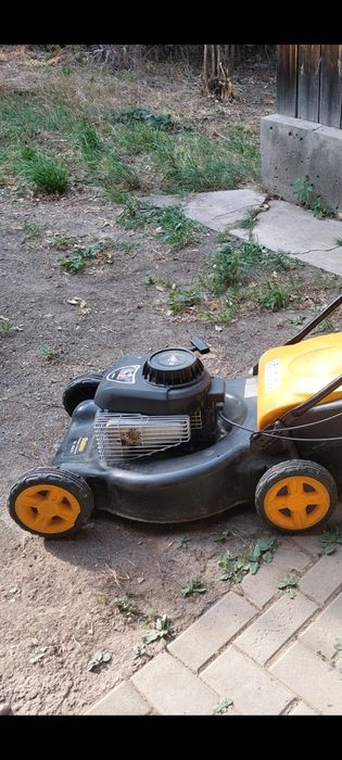 Продам газонакосилку 75000 тг