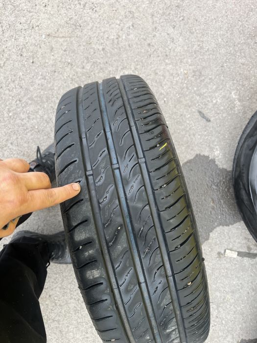 Продам летние шины  р15