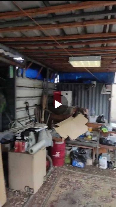 Продам металлический навес д/машины