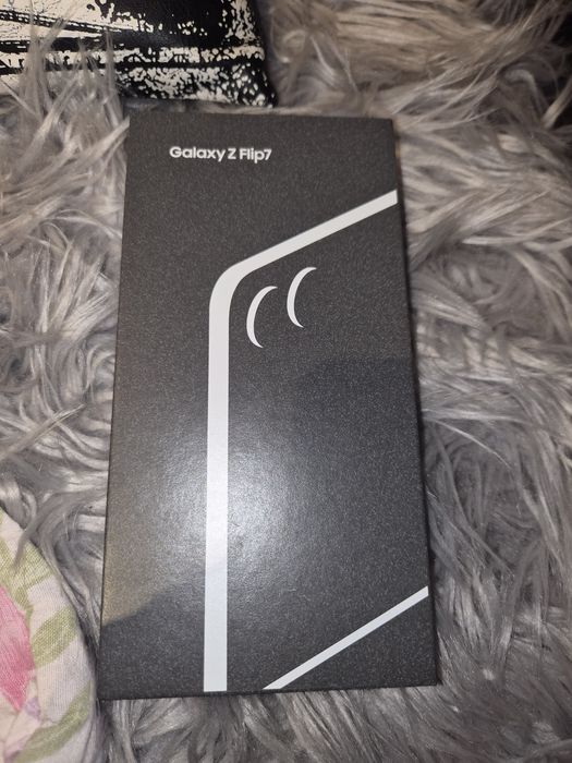 Samsung flip 7 като нов